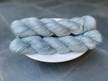 Load image into Gallery viewer, CFC - Flax Fingering