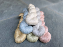 Load image into Gallery viewer, CFC - Flax Fingering