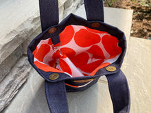 Load image into Gallery viewer, Retro Tote