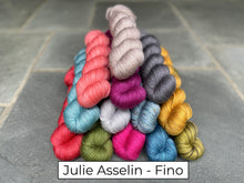 Load image into Gallery viewer, Yarn Samples