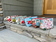 Load image into Gallery viewer, Grab-And-Go Zipper Pouch