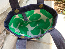 Load image into Gallery viewer, Retro Tote