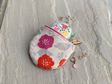 Load image into Gallery viewer, Crescent Notions Pouch