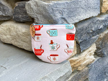 Load image into Gallery viewer, Crescent Notions Pouch