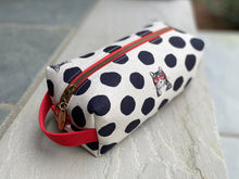 Load image into Gallery viewer, Boxy Bag