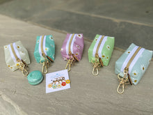 Load image into Gallery viewer, Daisy Notions Pouch