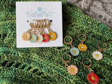 Load image into Gallery viewer, Knitworthy - Daisy Progress Keepers