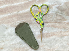 Load image into Gallery viewer, Knitworthy - Embroidery Scissors