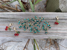 Load image into Gallery viewer, Knitworthy - Hollyberry Progress Keeper Set