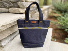 Load image into Gallery viewer, Retro Tote