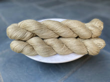 Load image into Gallery viewer, CFC - Flax Fingering