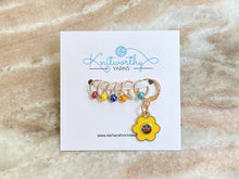 Load image into Gallery viewer, Knitworthy - Flower Power Stitch Markers
