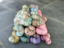 Load image into Gallery viewer, LITLG - Sport Merino Variegated