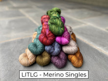 Load image into Gallery viewer, Yarn Samples