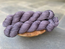 Load image into Gallery viewer, LITLG - DK Twist Semi Solid