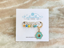 Load image into Gallery viewer, Knitworthy - Flower Power Stitch Markers
