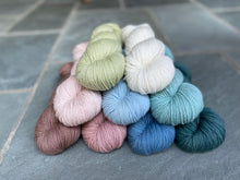 Load image into Gallery viewer, CFC - Organic Merino Worsted
