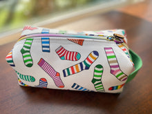 Load image into Gallery viewer, Socks For Sam - Boxy Bag
