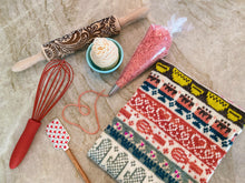 Load image into Gallery viewer, Baking Doodle Cowl - Coates &amp; Co Kits
