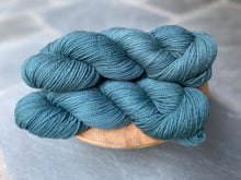Load image into Gallery viewer, CFC - Organic Merino Worsted
